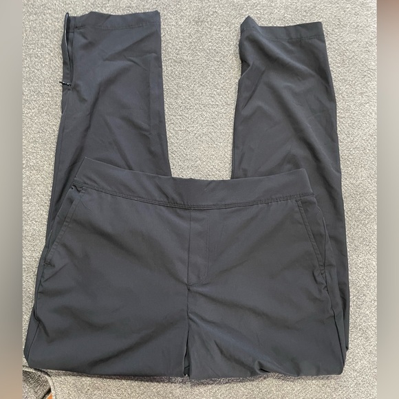 Tommy Bahama Golf Women's Large Pull On Tapered Ankle Pants Black Stretch - Picture 2 of 6